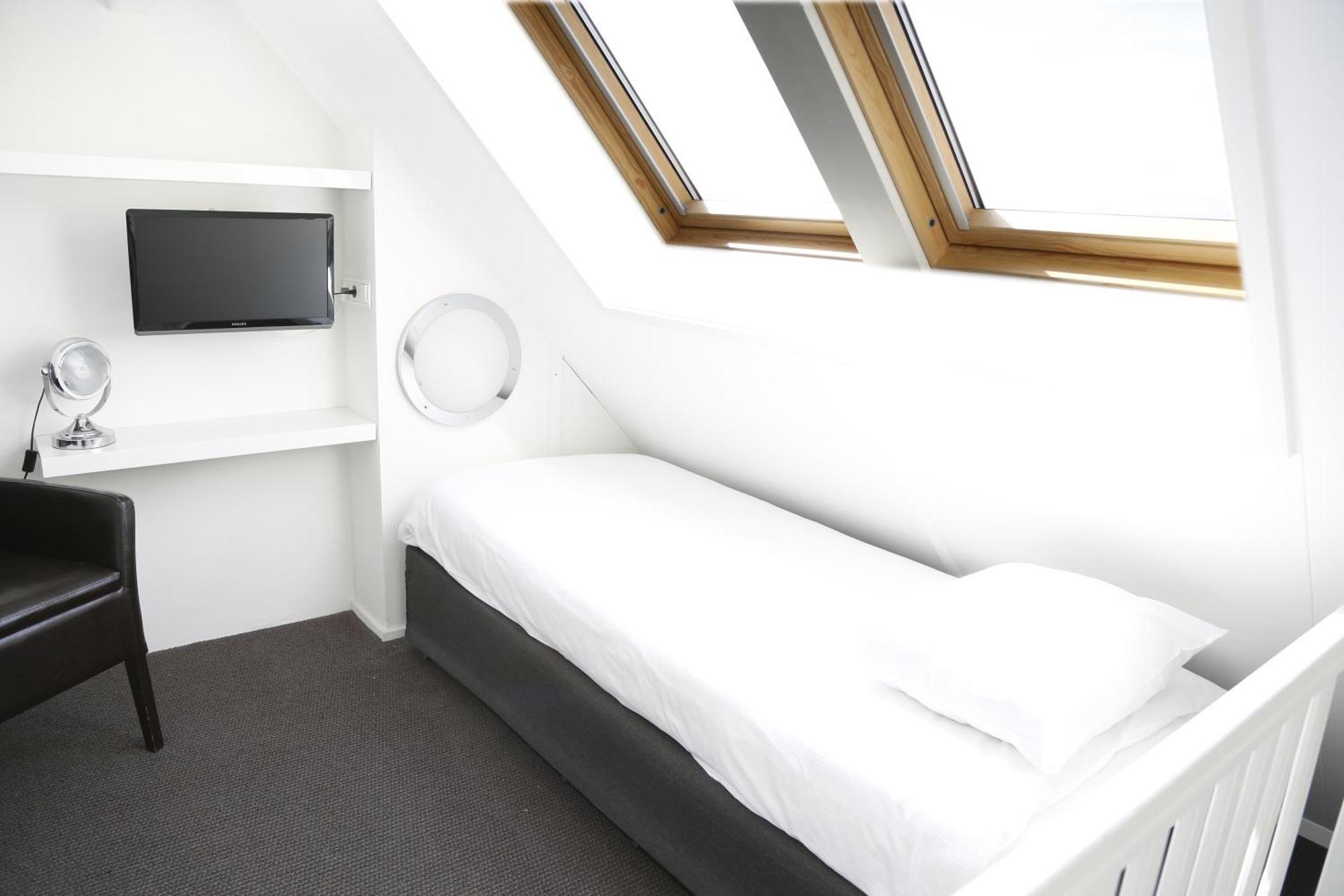 Hotel Zeezicht Vlieland Pokój zdjęcie